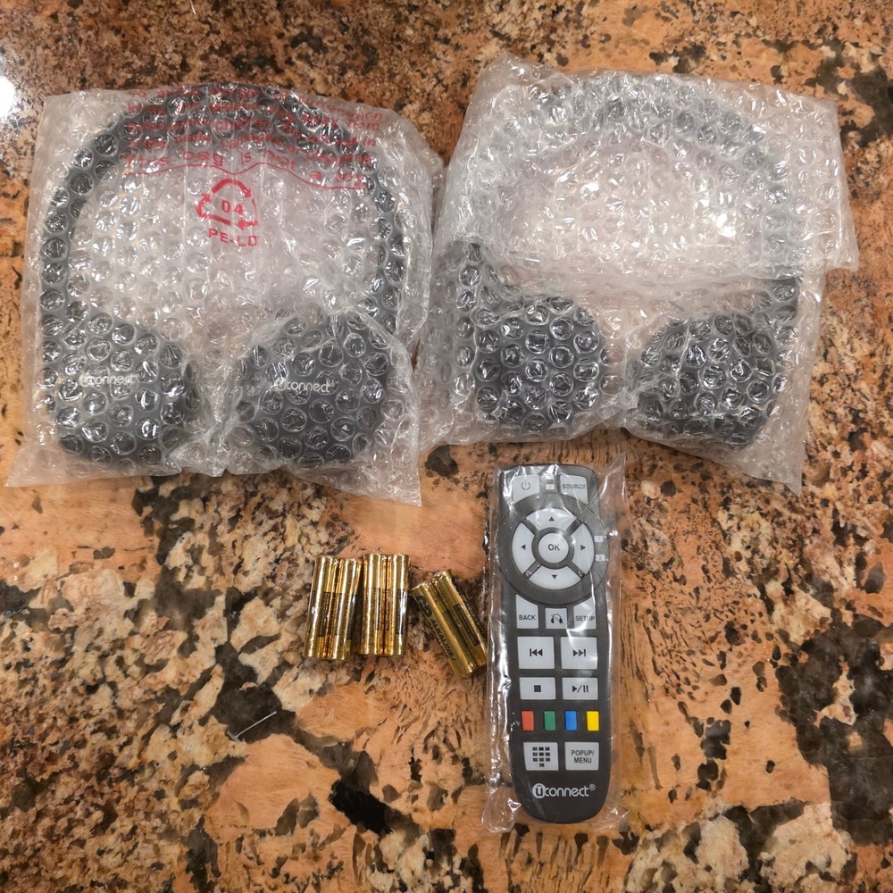 Uconnect Wireless IR Headphones and Remote Set for Chrysler Dodge Jeep VES Black